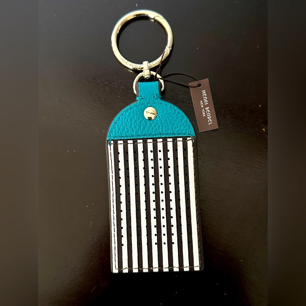Henri Bendel Blue Influencer Bag Tag Pin Charm Holder NWT